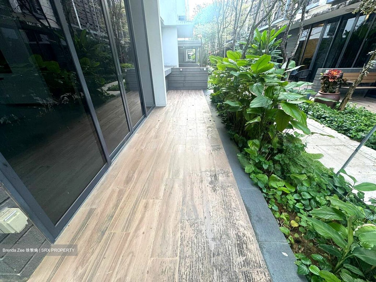 Sunrise Terrace (D28), Terrace #483612831